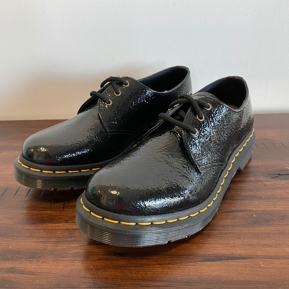 Size 7 US Ladies 38 EUR Dr. Martens 1461 Black Distressed Leather Patent Oxford - Picture 7 of 9